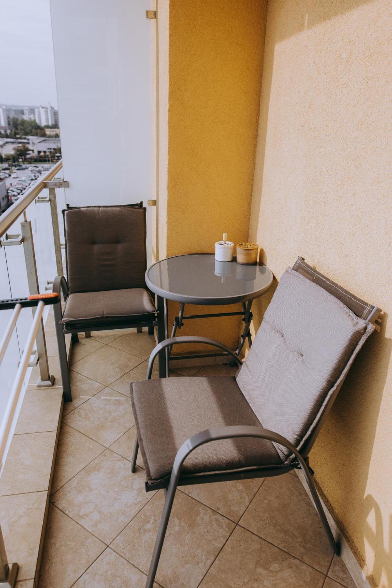 Dina Lux Iasi Apartment Exterior photo